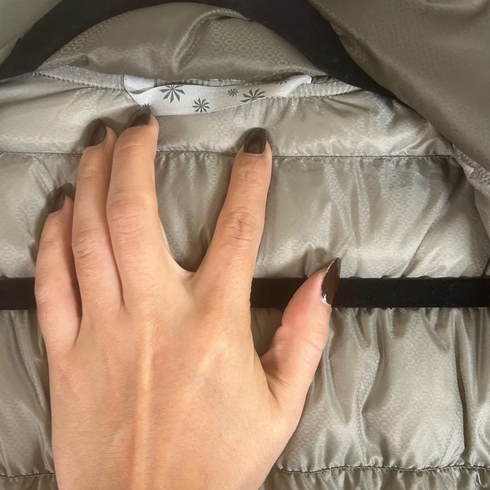 Athleta downalicious jacket - Picture 14 of 14